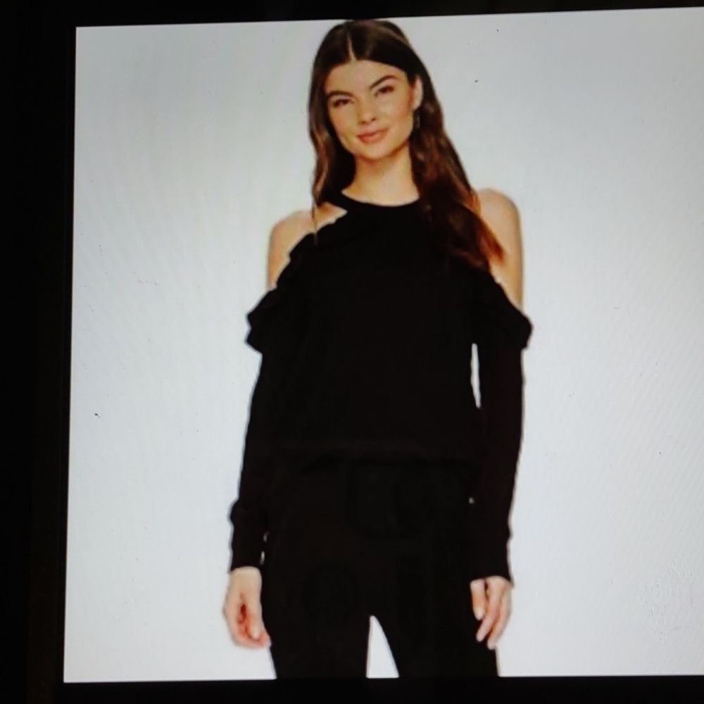 1. State Black Cold Shoulder Ruffle Top Size Medium